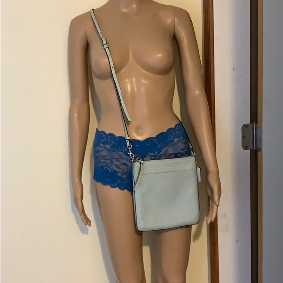 Coach Crossbody Bag - Picture 7 of 8